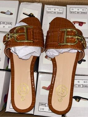 Women’s Slide Sandals Size 9 – Mix & Match 3 for $50 Deal 🔥